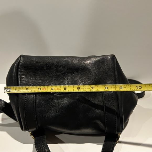 Madewell black leather backpack - Picture 10 of 14